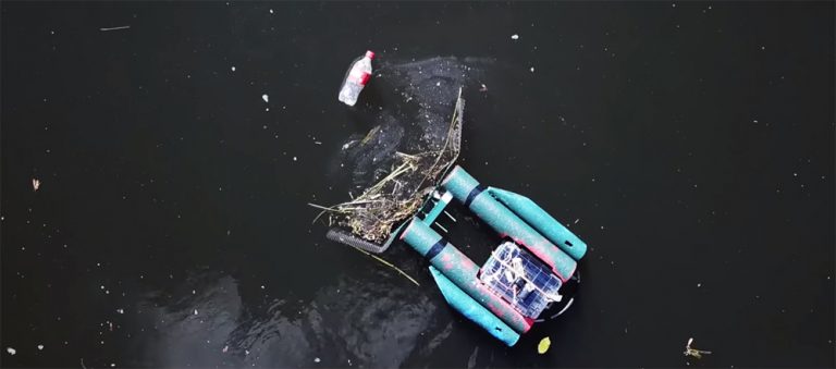 The power of the crowd. As in San Francisco, developed a musocoque robot – river cleaner