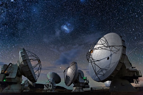 Astronomy, big data and clouds – how technology helps to study the Universe