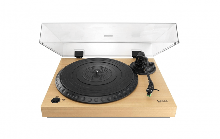 Reviews of turntables from Lenco and TEAC, plus the High End cartridge test from Ortofon