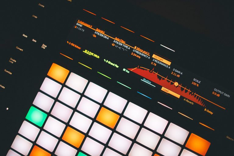 Online music sequencers for free creativity outside of work tasks – three services for those who have time