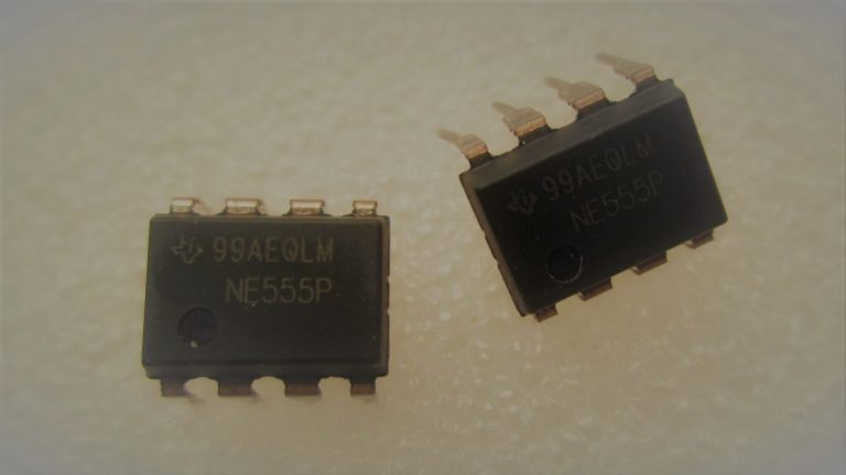 NE555 integral timer and its application