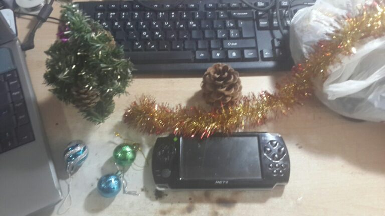 A dual-core console bought for 50 rubles (~$0.9).  New Year’s issue